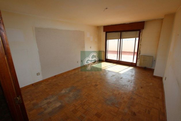Foto 2 de Piso en venta en ronda De Madrid de 3 habitaciones con terraza y garaje
