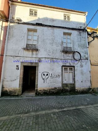 Foto 1 de Casa adosada en venta en calle Espiño de 6 habitaciones con terraza