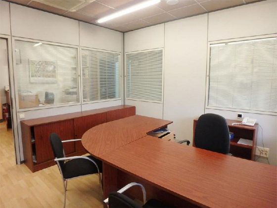 Foto 1 de Alquiler de oficina en Ensanche con aire acondicionado y calefacción