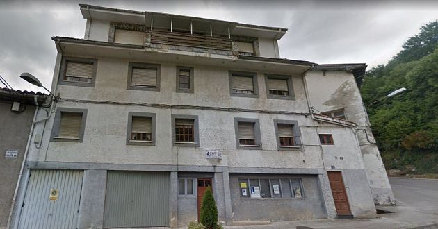 Foto 1 de Casa rural en venda a calle Fernández Capalleja de 8 habitacions amb terrassa i garatge