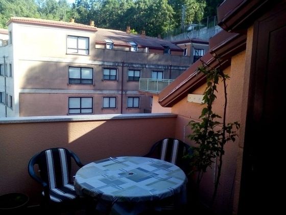 Foto 2 de Pis en venda a Poio de 2 habitacions amb terrassa i piscina