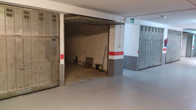 Foto 2 de Garaje en venta en calle Uribitarte de 14 m²