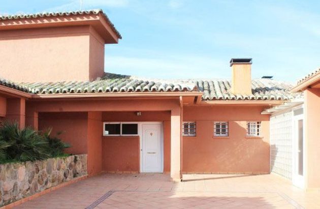 Foto 1 de Casa en venda a Los Cigarrales-La Bastida de 7 habitacions amb piscina