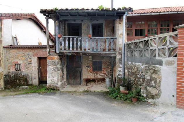 Foto 2 de Casa en venda a calle El Lado de 1 habitació amb balcó