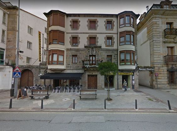 Foto 1 de Pis en venda a calle De Carlos III de 4 habitacions amb balcó i calefacció