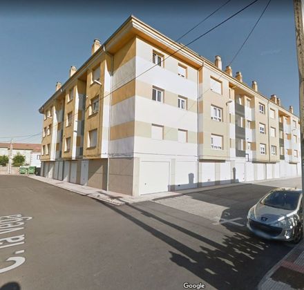 Foto 1 de Àtic en venda a calle La Vega de 2 habitacions amb garatge i calefacció