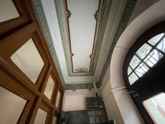 Foto 2 de Pis en venda a calle Ramon y Cajal de 4 habitacions amb balcó i calefacció