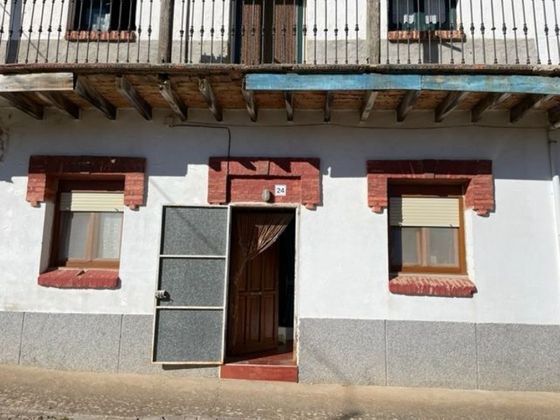 Foto 2 de Pis en venda a calle Hermano Bernardo de 3 habitacions amb garatge i calefacció