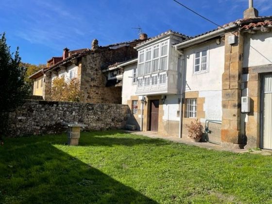 Foto 1 de Casa en venda a calle Monegro de 2 habitacions amb garatge i jardí