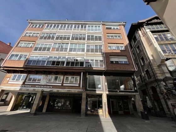 Foto 1 de Venta de piso en calle San Sebastián de 4 habitaciones con calefacción y ascensor