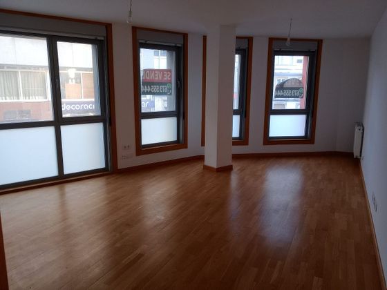 Foto 2 de Venta de piso en Vilalba de 3 habitaciones con garaje y calefacción