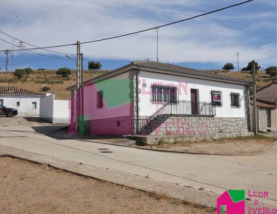 Foto 2 de Casa en venda a Maya (La) de 4 habitacions amb piscina i garatge