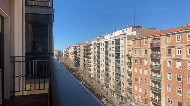 Foto 1 de Pis en venda a avenida De Portugal de 4 habitacions amb terrassa i calefacció