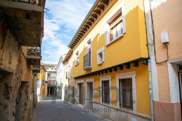 Foto 2 de Casa adossada en venda a Medina de Rioseco de 5 habitacions amb garatge i calefacció