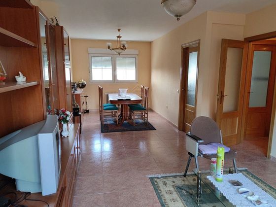 Foto 1 de Casa adosada en venta en Palazuelos de Eresma de 3 habitaciones con terraza y garaje