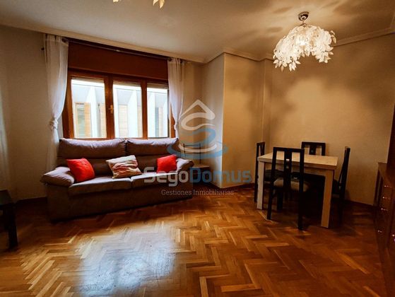 Foto 2 de Àtic en venda a Centro - Segovia de 3 habitacions amb terrassa i calefacció