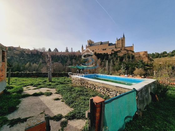 Foto 1 de Xalet en venda a Área Rural de 5 habitacions amb piscina i jardí