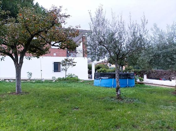Foto 2 de Xalet en venda a Torrejón del Rey de 4 habitacions amb terrassa i jardí