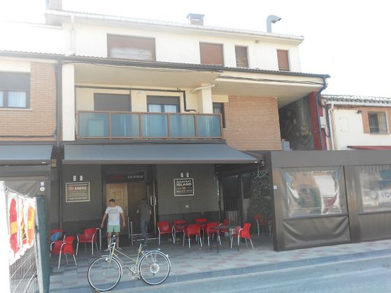 Foto 2 de Edifici en venda a avenida De Pamplona de 200 m²