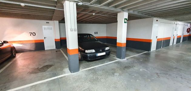 Foto 1 de Garaje en venta en Etxebarri de 15 m²