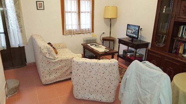 Foto 1 de Venta de casa en Brihuega de 3 habitaciones con calefacción