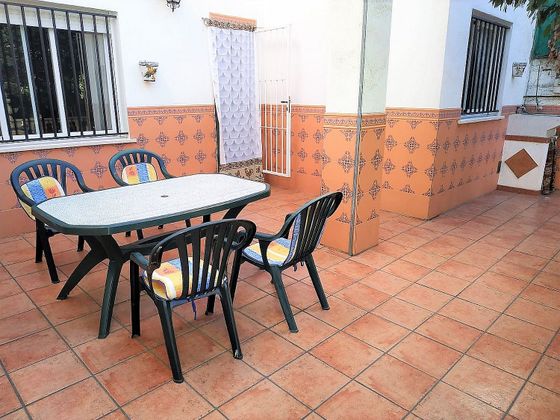 Foto 2 de Casa adossada en venda a Carrión de Calatrava de 3 habitacions amb terrassa i piscina