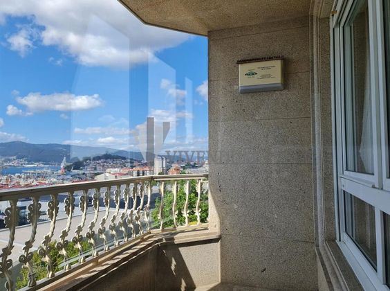 Foto 2 de Piso en alquiler en Travesía de Vigo - San Xoán de 4 habitaciones con terraza y garaje