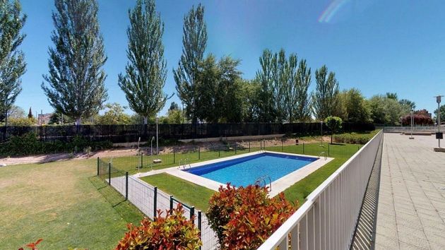 Foto 1 de Pis en venda a calle De la Galana de 2 habitacions amb piscina i garatge