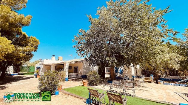Foto 1 de Venta de casa rural en carretera Villafranca de Los Caballeros de 1 habitación con piscina y jardín