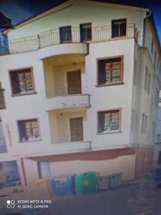 Foto 1 de Casa en venda a Navalcán de 3 habitacions amb terrassa