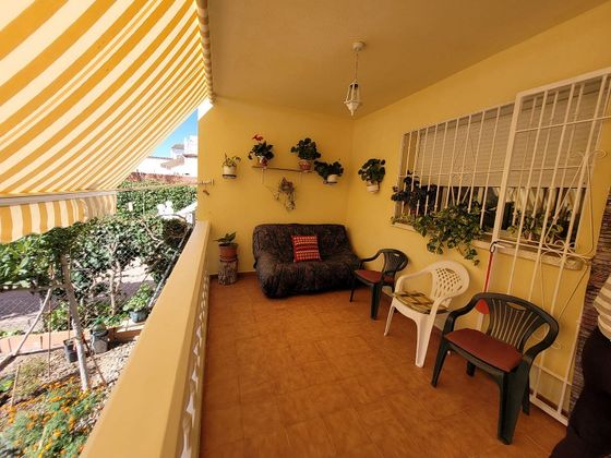 Foto 2 de Casa adossada en venda a Domingo Pérez de 3 habitacions amb garatge
