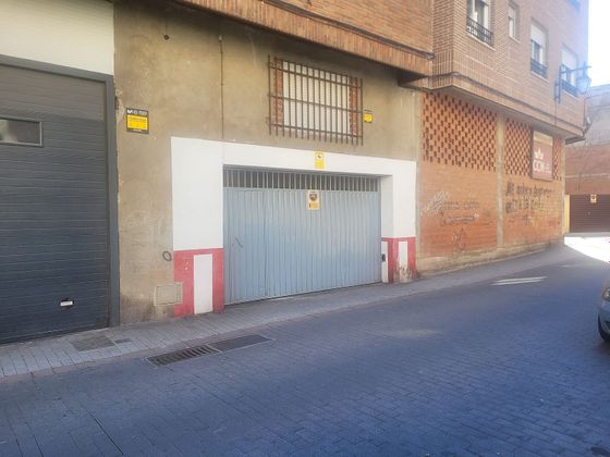 Foto 2 de Garaje en venta en calle Alfarez de 14 m²