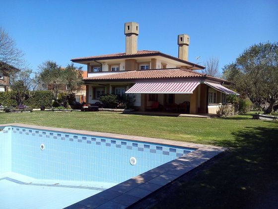 Foto 1 de Xalet en venda a Santa María de Getxo de 4 habitacions amb terrassa i piscina