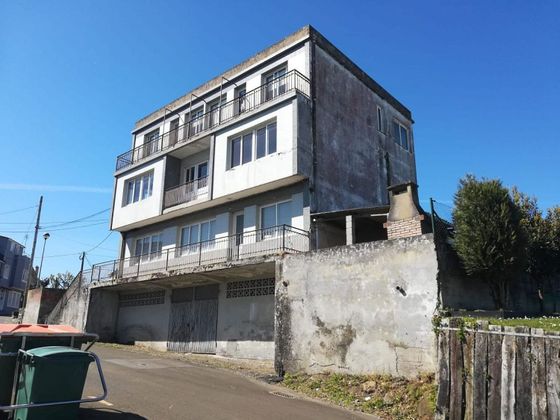 Foto 1 de Edifici en venda a Oleiros pueblo de 127 m²