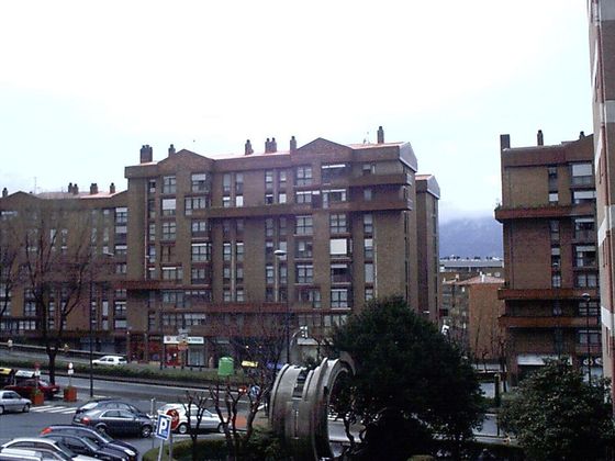 Foto 1 de Pis en venda a Begoña de 3 habitacions amb terrassa i calefacció