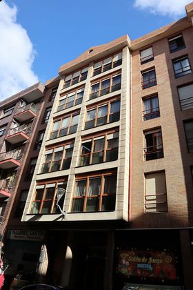 Foto 2 de Piso en venta en Matiko-Ciudad Jardín de 3 habitaciones con garaje y calefacción