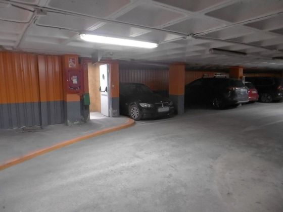 Foto 1 de Garatge en venda a Plaza España - Villa Pilar - Reyes Católicos - Vadillos de 16 m²
