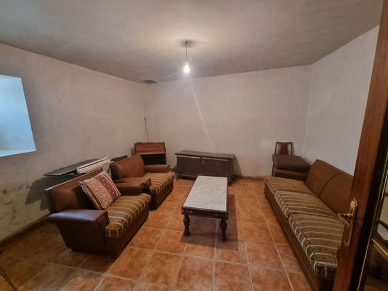 Foto 2 de Casa en venda a calle Olmos de la Picaza de 4 habitacions amb garatge