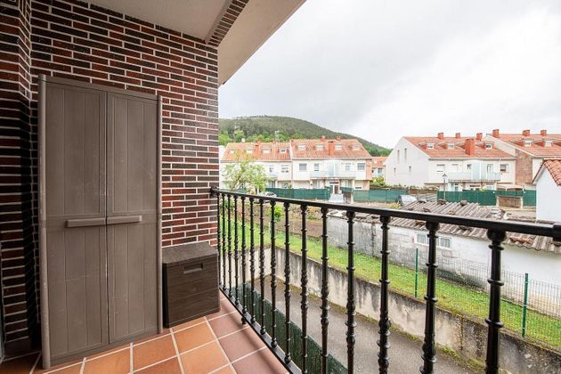 Foto 1 de Dúplex en venda a Castañeda de 3 habitacions amb garatge i balcó