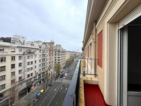Foto 1 de Pis en lloguer a Centro - Ayuntamiento de 4 habitacions amb balcó i calefacció