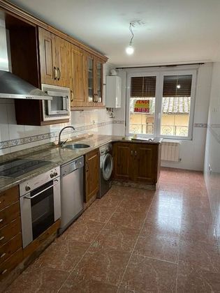 Foto 2 de Pis en venda a Saldaña de 3 habitacions amb garatge i calefacció
