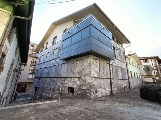 Foto 1 de Pis en venda a calle Ebaristo Bustinza Kirikiño de 2 habitacions amb balcó i calefacció