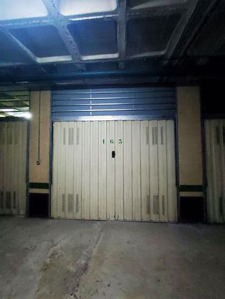 Foto 1 de Garaje en venta en calle Montevideo Etorbidea de 14 m²