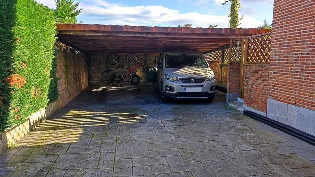 Foto 2 de Casa en venda a Abadiño de 5 habitacions amb terrassa i garatge