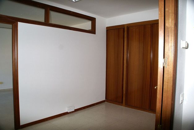 Foto 1 de Alquiler de oficina en calle General Aguilera de 42 m²