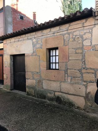 Foto 1 de Casa en venda a Santa Gadea del Cid de 4 habitacions amb jardí i calefacció