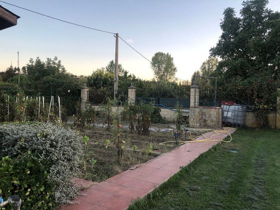 Foto 2 de Casa rural en venda a Miranda de Ebro de 2 habitacions amb terrassa i jardí