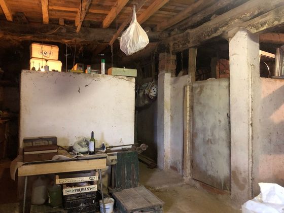 Foto 2 de Casa rural en venda a Miranda de Ebro de 1 habitació i 265 m²