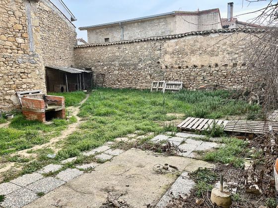 Foto 2 de Casa en venda a Miranda de Ebro de 4 habitacions amb garatge i jardí
