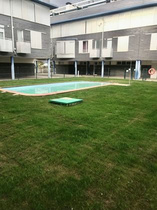 Foto 1 de Dúplex en venda a Miranda de Ebro de 2 habitacions amb terrassa i piscina